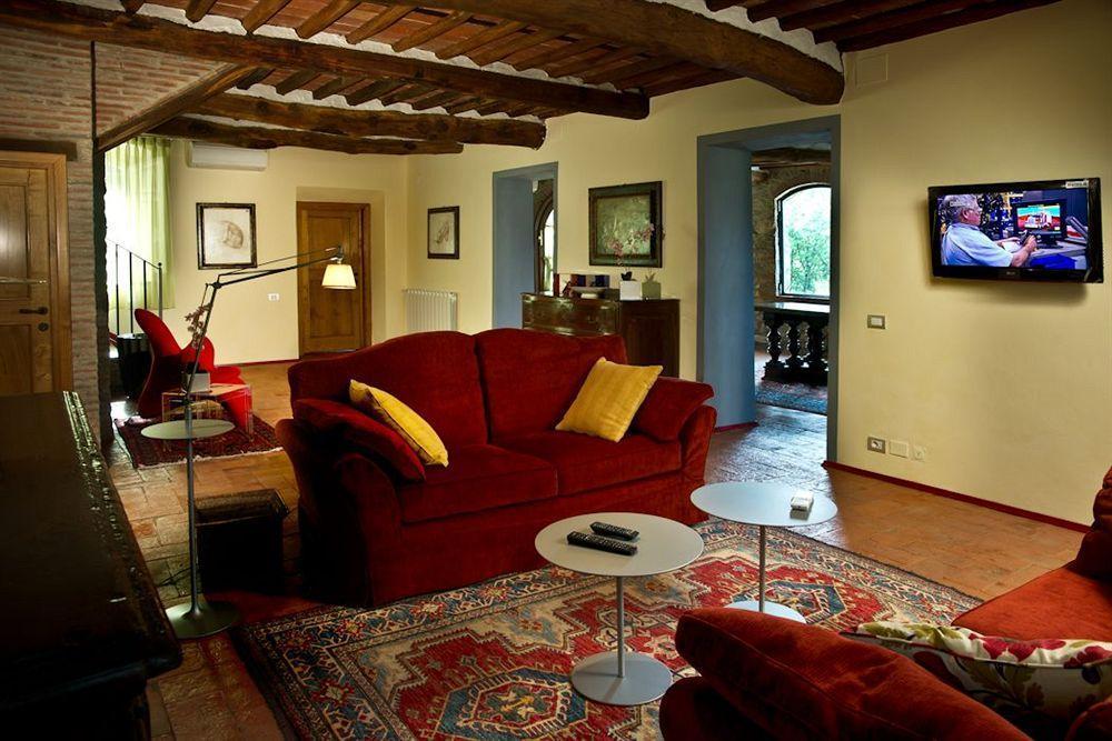 Suite Accommodation Mastiano Exteriér fotografie